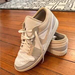 Jordan Men's Beige and White Athletic Shoes